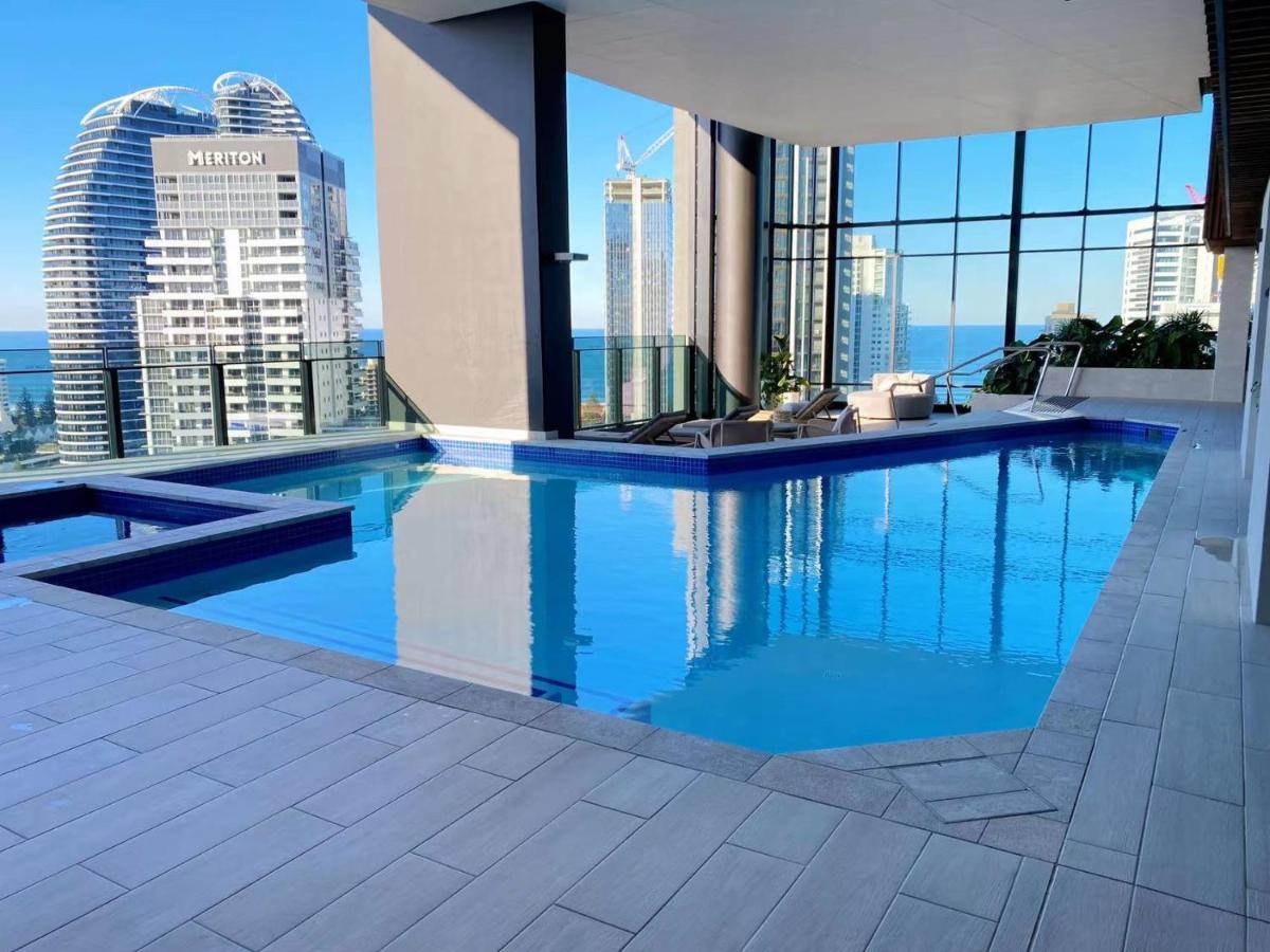 2 Bedroom Luxurious Family With Ocean View In Broadbeach Next To Casino And Pacific Fair Gc22 Vr * Gold Coast